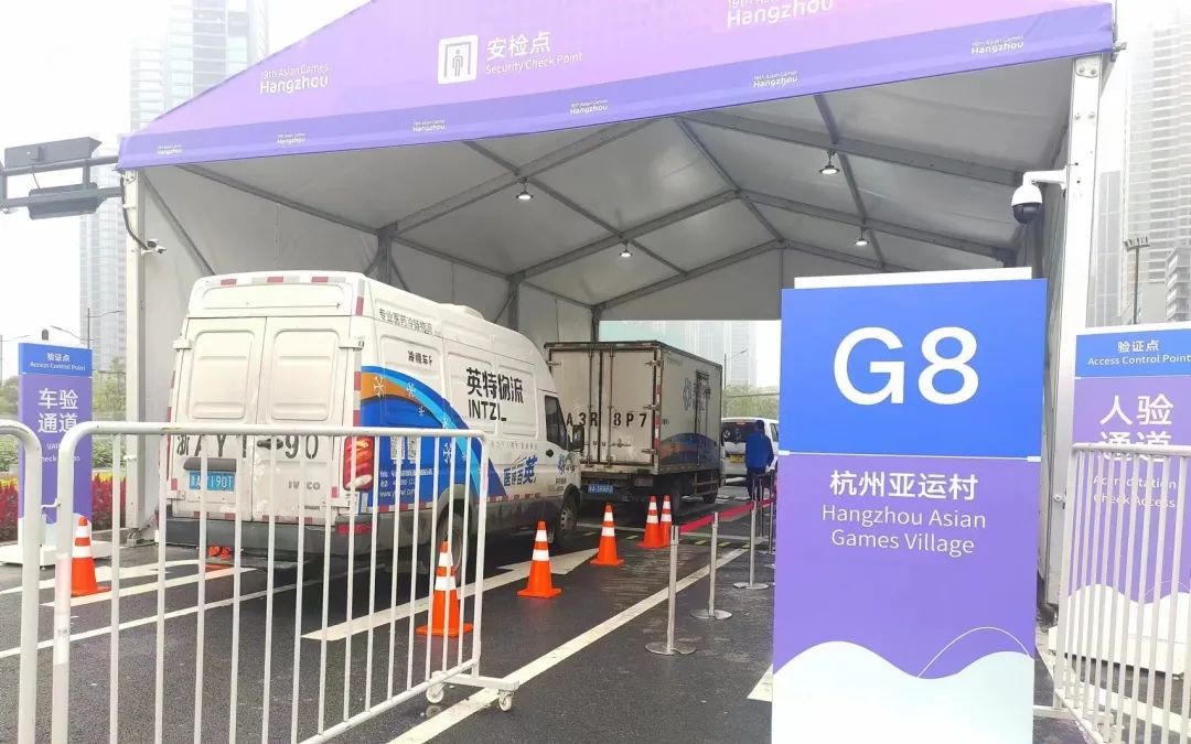 16992306121974746638